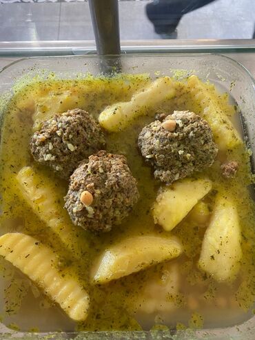 Sifarişlə hazır yeməklər: Ev yeməkləri menyusu – restoran/kafe xidməti Tərkib və təqdimat: - — 10