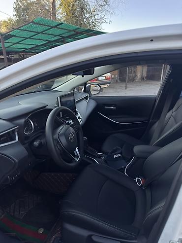росрочка: Toyota Corolla: 2019 г., 1.8 л, Гибрид, Седан — 6