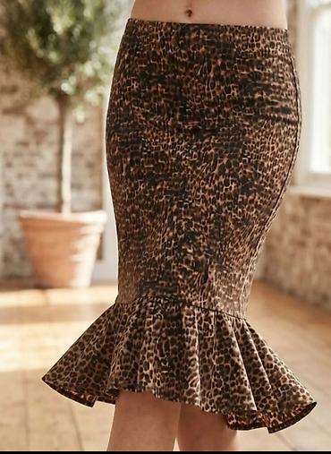 Ženska suknja sa animal printom (leopard dezen) - Kroj: pencil na lalafo.rs Ženska suknja sa animal printom (leopard dezen) - Kroj: pencil