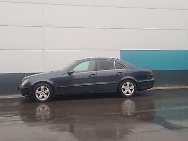 jac s7: Mercedes-Benz E-Class: 2002 г., 2.2 л, Механика, Дизель, Седан — 1