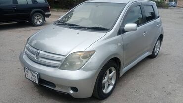 fit rs: Toyota ist: 2003 г., 1.5 л, Автомат, Бензин, Хэтчбэк