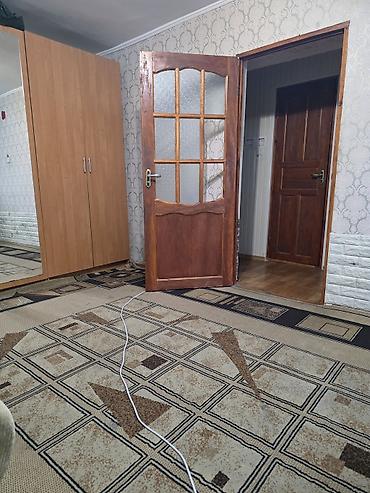 Килемдерди сатып алуу: Политехтин жанынан 1к квартирага жашаганы шерик бала керек — 1