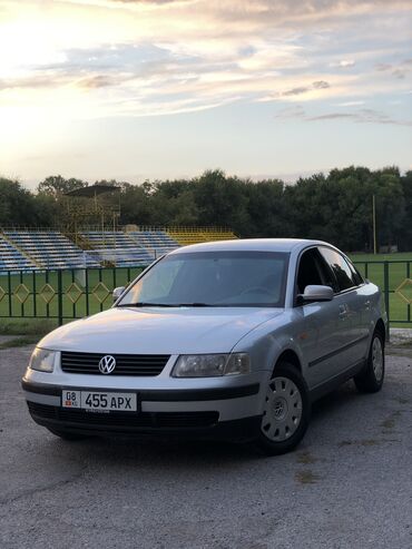 пассат 6: Volkswagen Passat: 1998 г., 1.8 л, Механика, Бензин