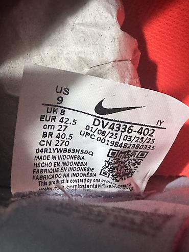 nike shox: Продам Футбольная обувь Nike
торг есть — 2