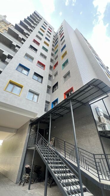 купить квартиру бишкек центр: 3 комнаты, 97 м², 5 этаж, Евроремонт
