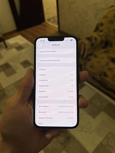 Apple iPhone: IPhone 13, Qara — 5