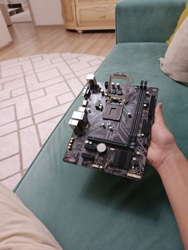 материнская плата ноутбук: Энелик плата, Колдонулган, Gigabyte, LGA1151, ПК үчүн