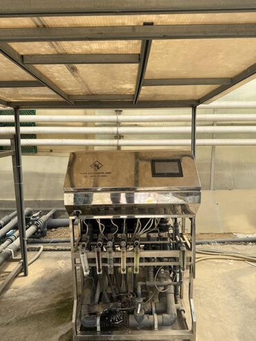 Kommersiya daşınmaz əmlakının satışı: Satılır: 10 hektar çıxarışlı torpaq – müasir istixana və kəsim sahəsi — 7