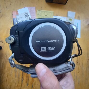 Videokameralar: SONY DVD video çəkən kamera. - Təzədir demək olar. - Az işlənib. - — 14
