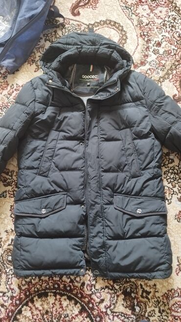 продам мужскую зимнюю куртку: Куртка 4XL (EU 48), цвет - Черный