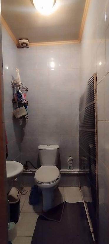 Продажа коттеджей и домов: Продам дом + 2 ком времянку район Турбазы. 3 спальни, зал, кухня — 12