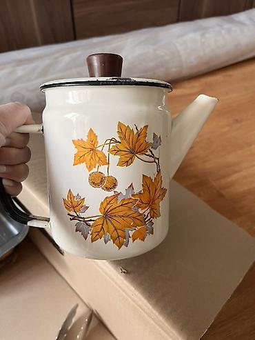 Другие аксессуары для кухни: Большая коробка кухонной утвари и приборов + редкий СССР-набор форм — 20