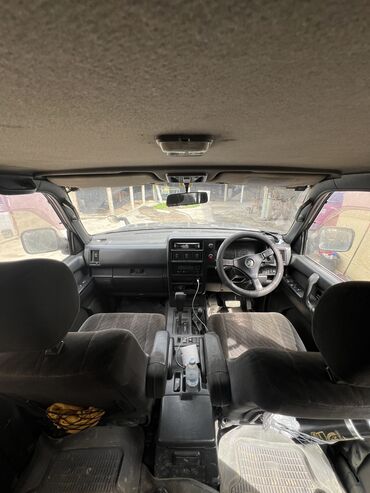 зеркало машины цена: Isuzu Bighorn: 1994 г., 3.2 л, Автомат, Бензин, Внедорожник