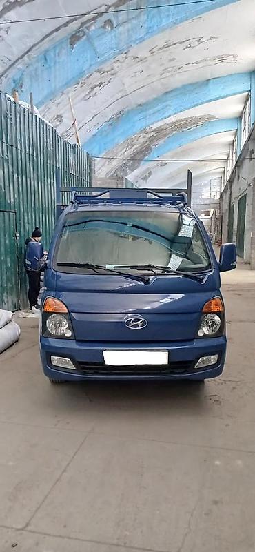 Hyundai Porter II, синий, малотоннажный грузовик Грузоперевозки по