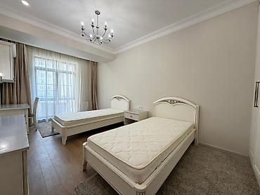 boulevard: For rent designer 2 bedroom apartment in the golden square. 94 — 8