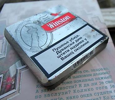 Upaljači i prateća oprema: Red panter extra rare i winston tabakera statue of liberty. Cena za — 11