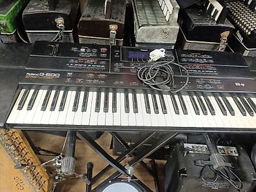Roland 600 milli ritmləri var lalafo.az -da Roland 600 milli ritmləri var