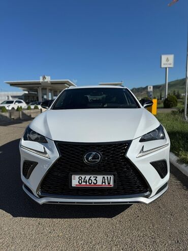 коробка на виш: Lexus NX: 2018 г., 2 л, Автомат, Бензин, Кроссовер