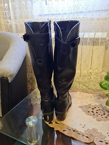 papuce na stiklu deichmann: Ženske kožne čizme do kolena – crne - Materijal: prirodna koža — 3