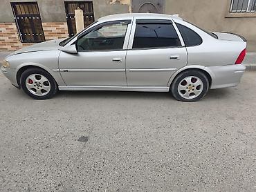 chevrolet cruze hatchback: Opel Vectra: 1.8 l | 2000 il 300000 km Sedan — 4