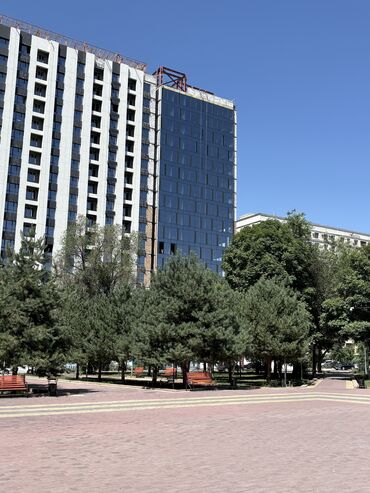 аренда помещения под маникюрный салон: Сдается в Аренду 675 м², 2 этаж, Коммерческое помещение