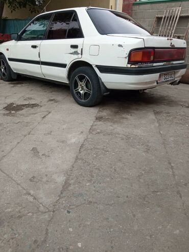 диска на срв: Mazda 323: 1990 г., 1.8 л, Механика, Бензин, Седан
