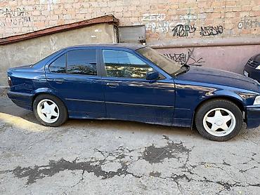 BMW: BMW 3 series: 1991 г., 1.6 л, Кол менен иштөөчү, Бензин, Седан — 2