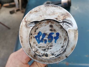 Auto delovi: Klipovi Lada 21213,21214i Niva 82.57mm 2 komada. Polovno, ocuvano — 8