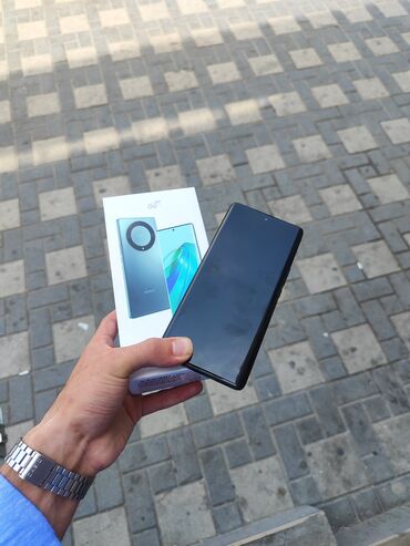 телефон fly ezzy 2: Honor X9a, 128 ГБ, цвет - Голубой, Кнопочный, Отпечаток пальца