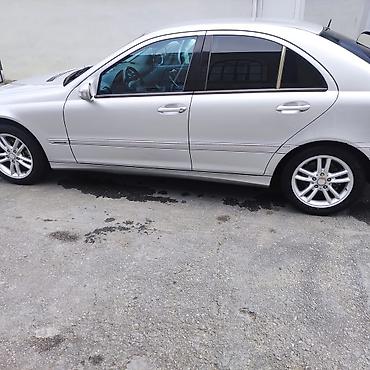 mercedes c190: Atecili satılırMercedes-Benz C-Class sedan təqdim olunur. Avtomobil — 2