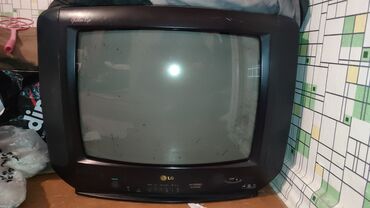 televizor lg s ploskim jekranom: Продаю телевизор LG. Рабочий. кинескоп в отличном состоянии. пульта