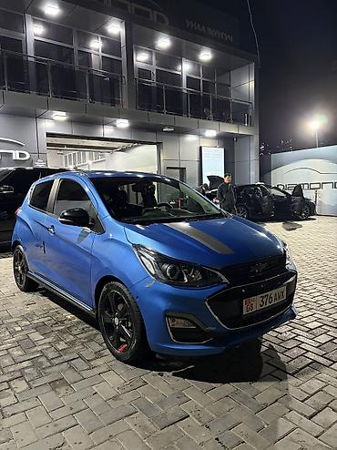 бмв м7: Chevrolet Spark: 2016 г., 1 л, Вариатор, Бензин, Хэтчбэк — 2