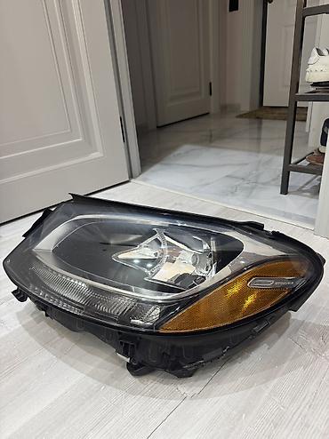 mercedes 190 fara: Sağ, Yaxın və uzaq vuran işıqlar Mercedes-Benz, 2017 il, Orijinal, İşlənmiş — 2