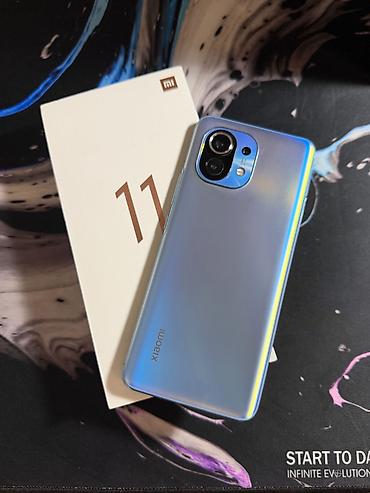 xiomi 11: Xiaomi, Mi 11, Б/у, 256 ГБ, цвет - Голубой, 2 SIM — 1