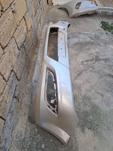 Bamperlər, buferlər: İşlənmiş buferlər Hyundai, Toyota,Chevrolet 
Şaiq usta 
0503667291 — 24