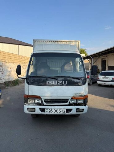 Isuzu : 2.8 l | 2008 il Van body type