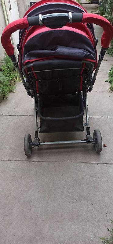 Коляски: Продаю детскую коляску с большим козырьком. Коляска в хорошем — 10