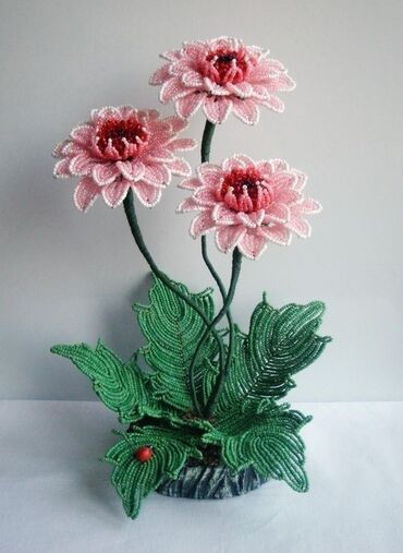 Декоративные цветы: Изготавливаю деревья и цветы из бисера все ручная работа. на — 16