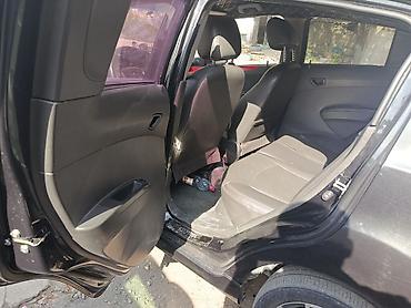 go park: Chevrolet Spark: 2014 г., 1 л, Автомат, Бензин, Хэтчбэк — 2