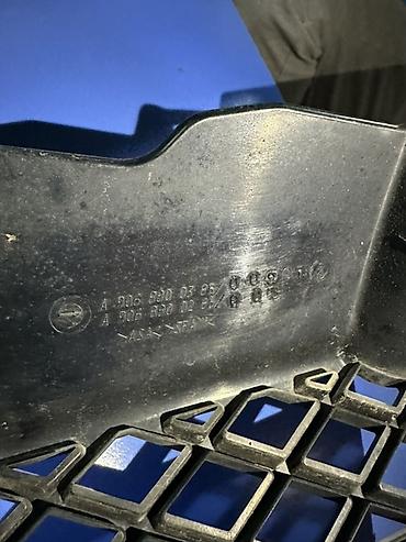 benz: Решётка радиатора для Mercedes-Benz - Тип: передняя центральная — 9