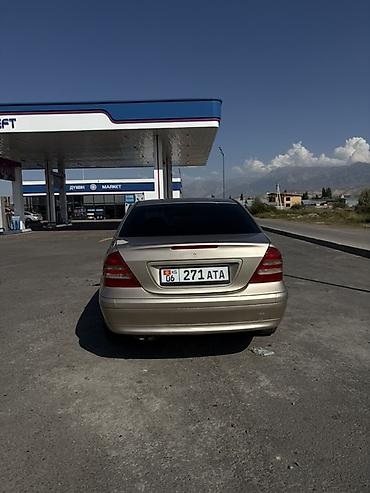 Mercedes-Benz C-Class: 2000 г., 2 л, Автомат, Бензин, Седан — 5
