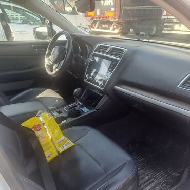 срочно срочно продаю машина: Subaru Outback: 2018 г., 2.5 л, Автомат, Бензин