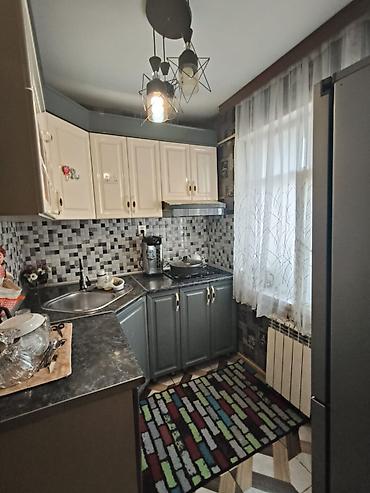 ev alqi satqi gence: Bakı, 2 otaqlı, Köhnə tikili, m. Xalqlar Dostluğu, 50 kv. m — 7