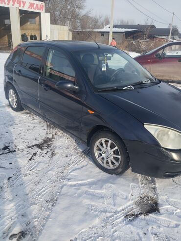 авто в рассрочка: Ford Focus: 2004 г., 1.8 л, Механика, Бензин, Хэтчбэк