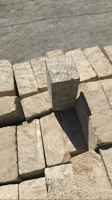 Digər tikinti daşları: Kubi̇k daş ( mi̇şar daşi ) standart eyni ölcüdə (39sm×19sm×16sm) orta — 25
