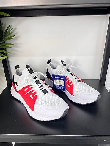 Кроссовки и спортивная обувь: Мужские подборки кроссовок 💯 оригинал из США Действует скидка -30%🔥 В — 12