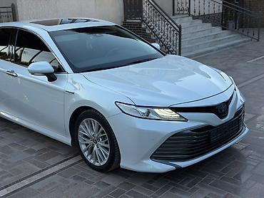 капот портер 2: Toyota Camry: 2018 г., 2.5 л, Автомат, Гибрид, Седан — 2