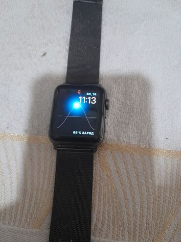 Apple Watch: Продаю часы Appel WATCH 2серии 42мм, в комплекте часы зарядка, 4