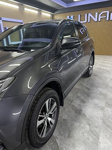 брала: Toyota RAV4: 2016 г., Вариатор, Бензин — 3