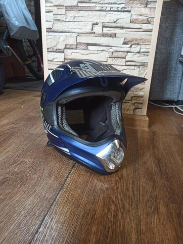 шлем: Продаю защитный шлем FullFace Monster Energy для